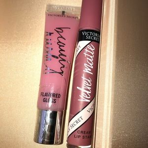 🔥SOLD🔥Victoria’s Secret lipstick and lipgloss